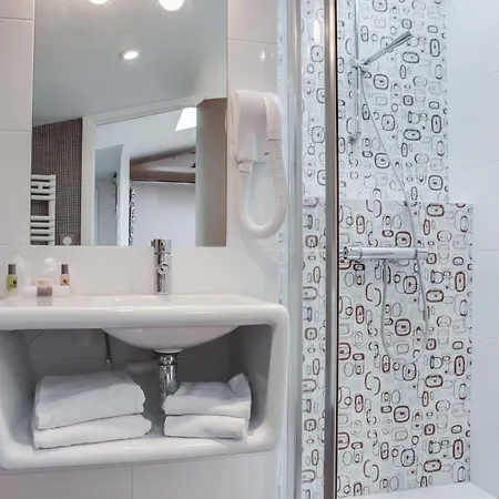 The Originals Boutique, Victoria,