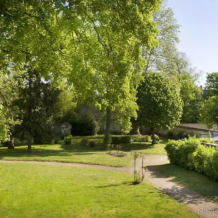 The Originals Boutique, Victoria, 3*