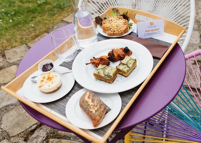 Hotel The Originals Boutique, Victoria,