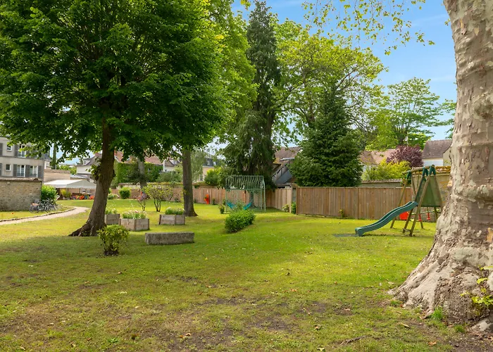 The Originals Boutique, Victoria, Fontainebleau