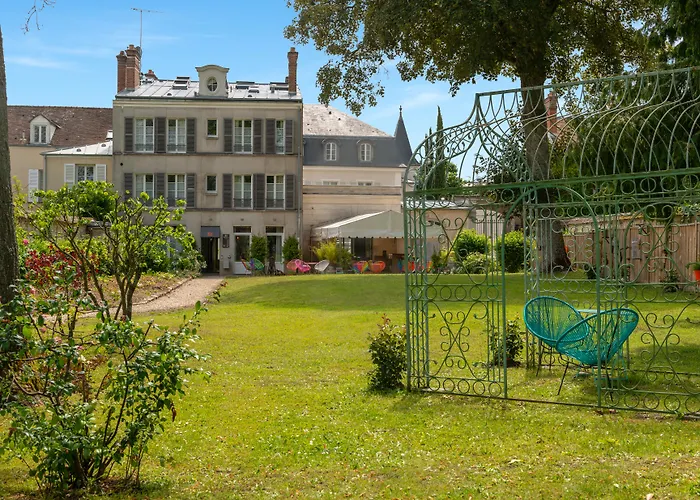 The Originals Boutique, Victoria,