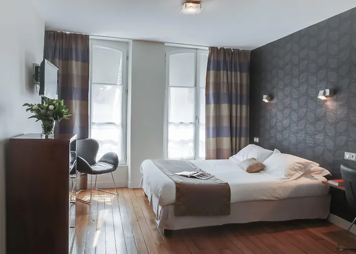 Hotel The Originals Boutique, Victoria,