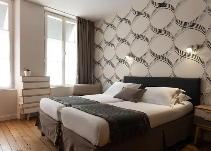 The Originals Boutique, Victoria, 3*