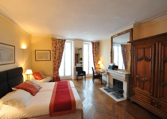 Hotel The Originals Boutique, Victoria, 3*