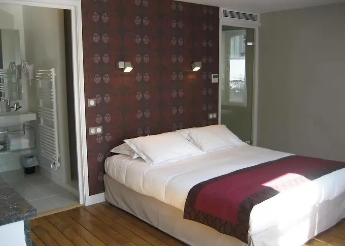 Hotel The Originals Boutique, Victoria, Fontainebleau