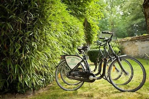 Hotel The Originals Boutique, Victoria, 3*