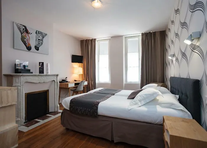 The Originals Boutique, Victoria,